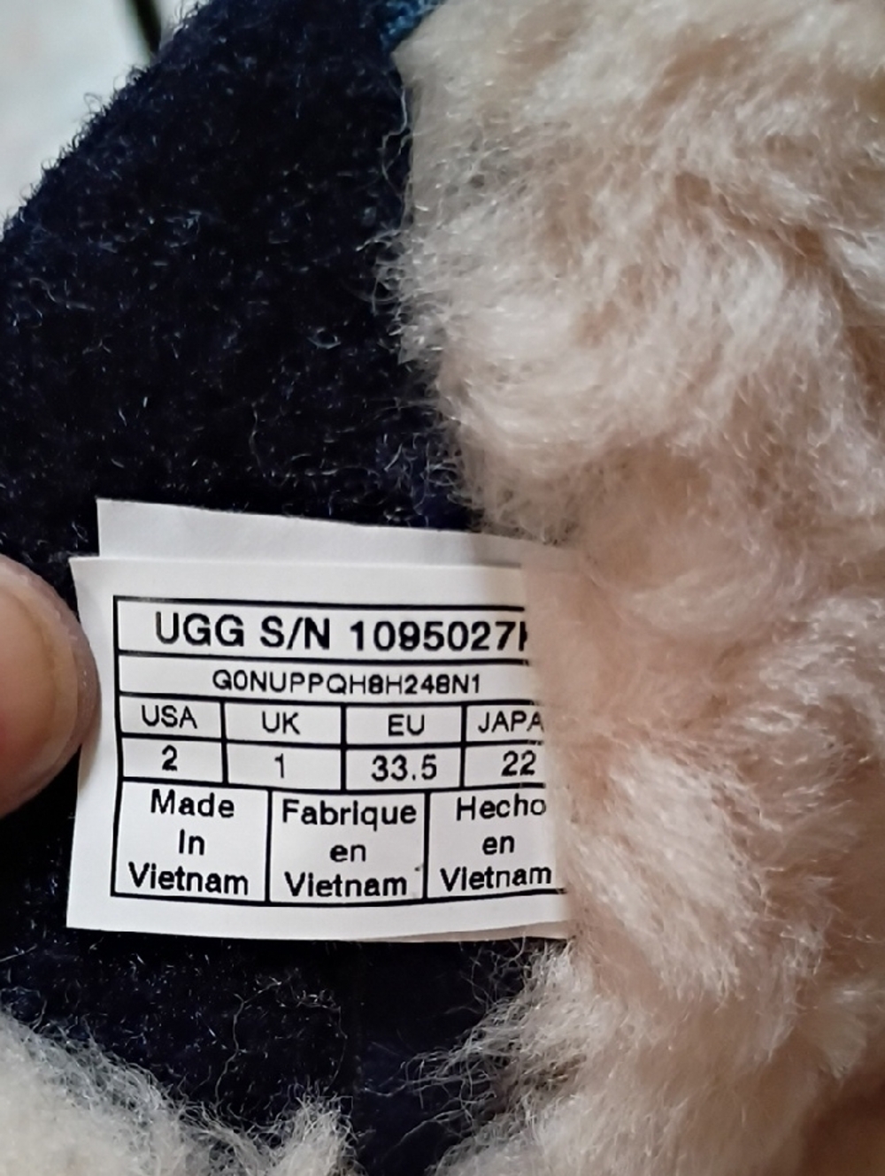 UGG Kids Navy Plush Slippers with Lime Trim and Cream Lining - Picture 3 of 9
